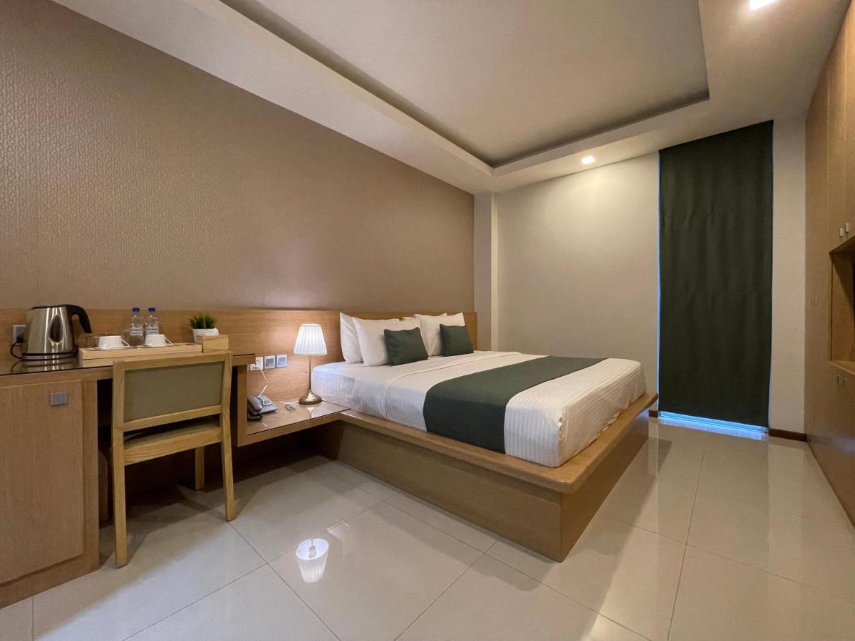 Huvan Beach Hotel At Hulhumalé Eksteriør bilde