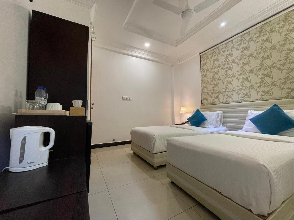 Huvan Beach Hotel At Hulhumalé Eksteriør bilde