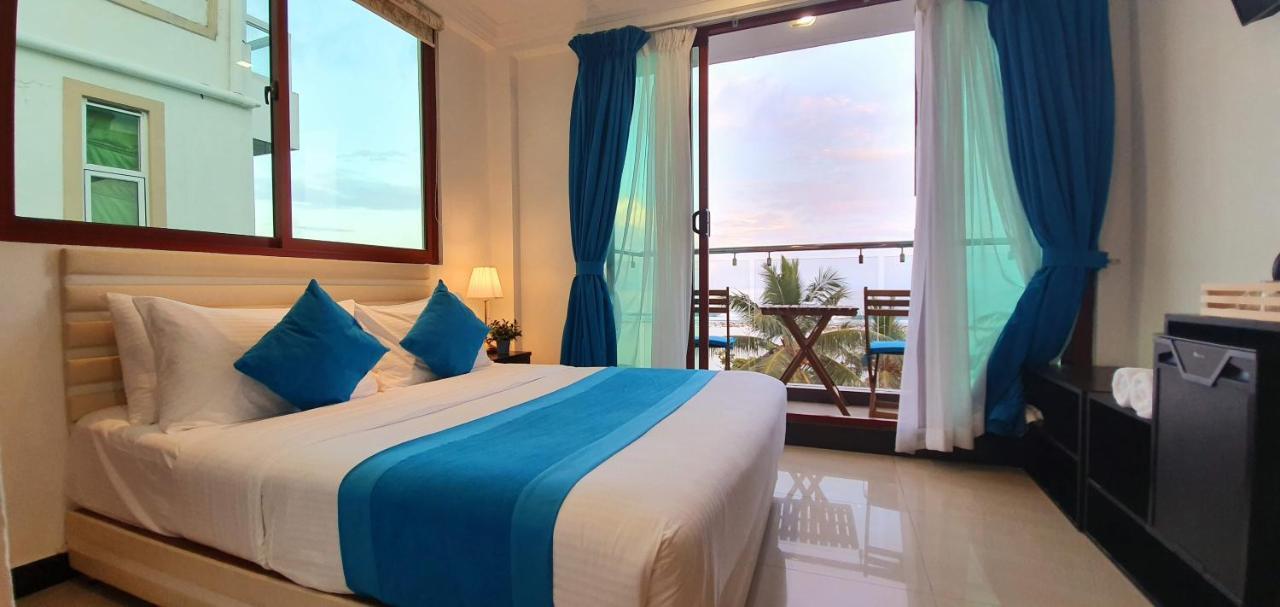 Huvan Beach Hotel At Hulhumalé Eksteriør bilde
