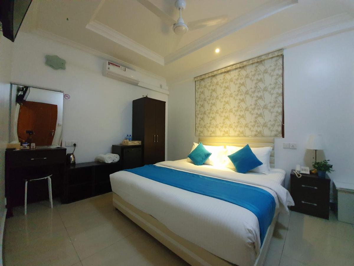 Huvan Beach Hotel At Hulhumalé Eksteriør bilde