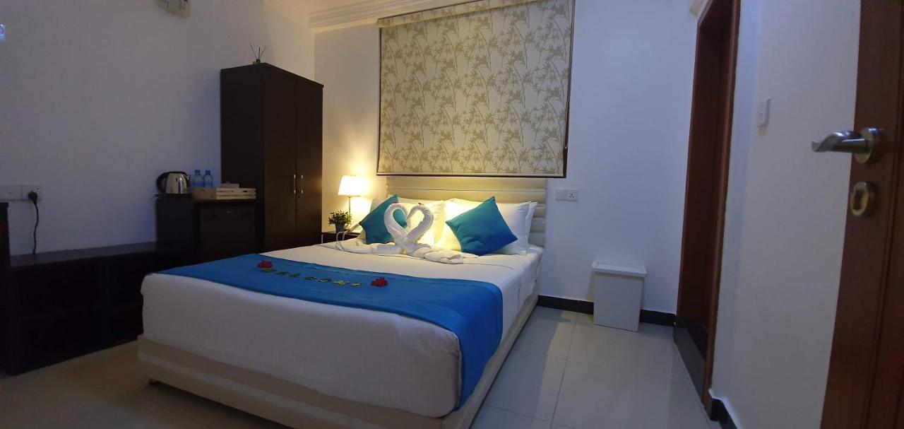 Huvan Beach Hotel At Hulhumalé Eksteriør bilde