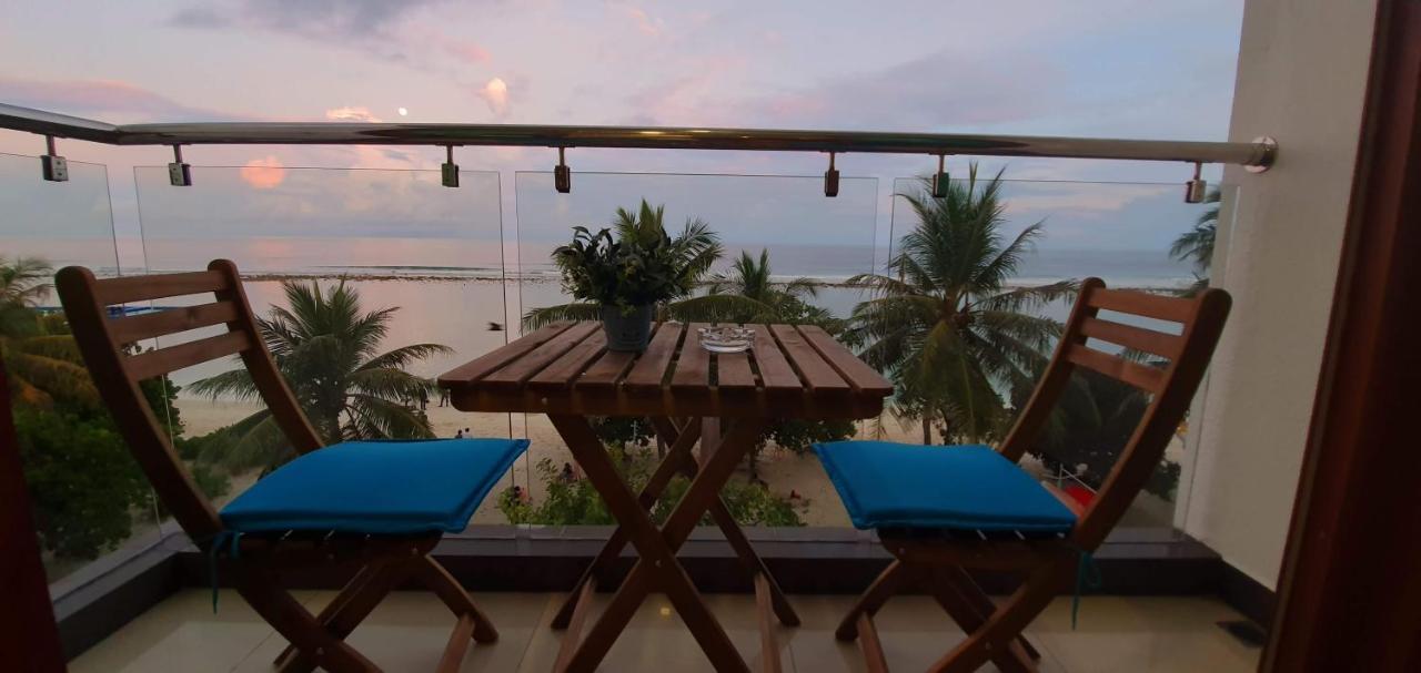Huvan Beach Hotel At Hulhumalé Eksteriør bilde