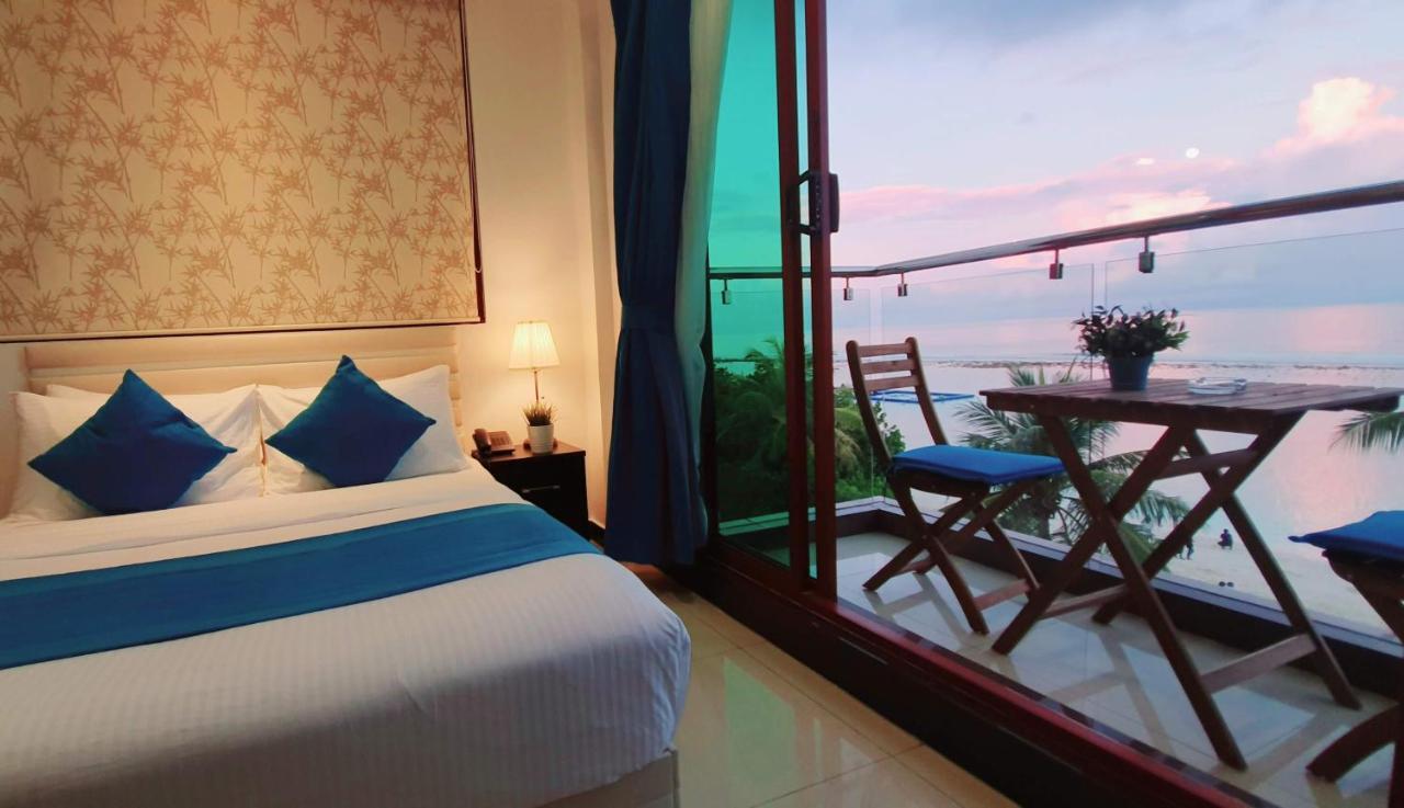 Huvan Beach Hotel At Hulhumalé Eksteriør bilde