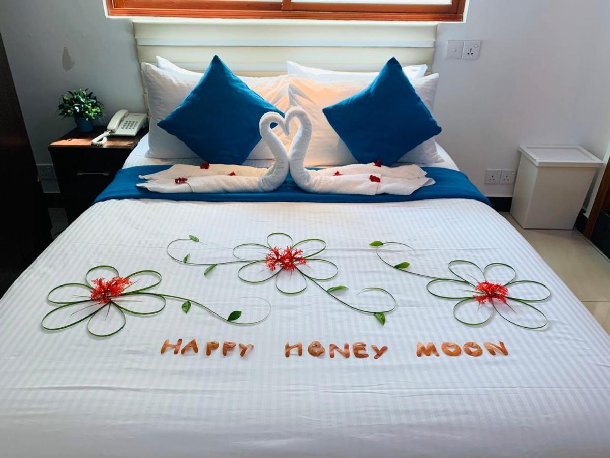Huvan Beach Hotel At Hulhumalé Eksteriør bilde